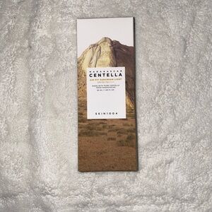 SKIN1004 Madagascar Centella Air-Fit Suncream